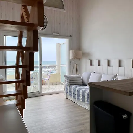 Appartamento Renove Avec Balcon Et Parking Prive A - Fr-1-336-143 Jard-sur-Mer