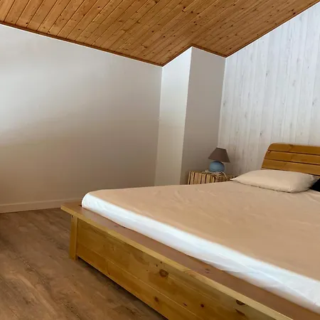 Renove Avec Balcon Et Parking Prive A - Fr-1-336-143 Appartamento *